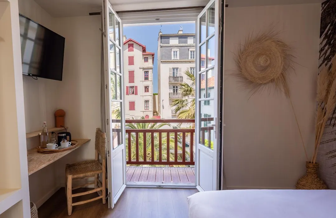 Hôtel PALMITO-1