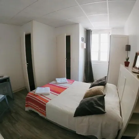 Le Petit Hôtel-3
